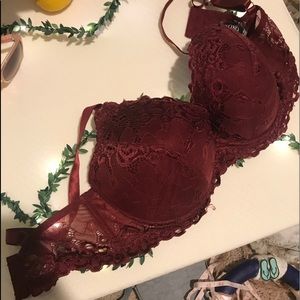 NWOT Burgundy with XO charm in front.